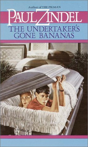 Imagen de archivo de The Undertaker's Gone Bananas a la venta por Better World Books