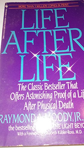 Beispielbild fr Life After Life zum Verkauf von SecondSale