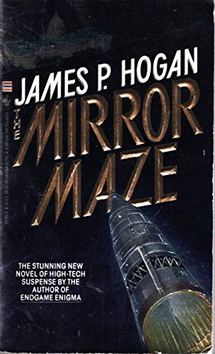 Imagen de archivo de The Mirror Maze a la venta por Second Chance Books & Comics