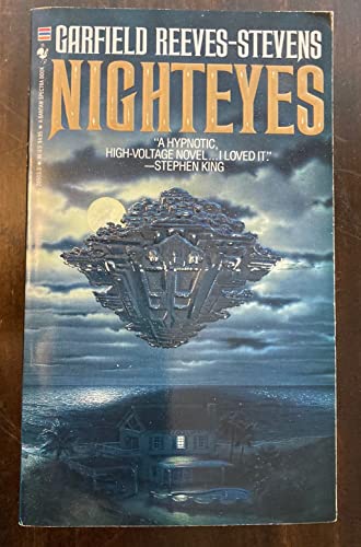 Imagen de archivo de Nighteyes a la venta por Half Price Books Inc.