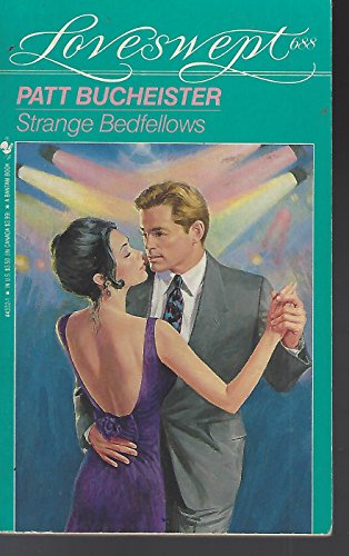9780553443325: Strange Bedfellows (Loveswept S.)