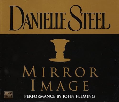 Imagen de archivo de Mirror Image a la venta por Take Five Books
