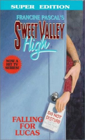 9780553570229: Falling for Lucas (Sweet Valley High)