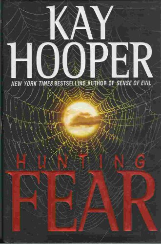 9780553803167: Hunting Fear