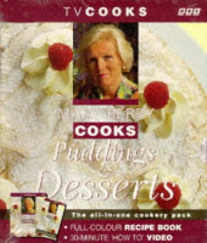 9780563383680: Mary Berry Cooks Puddings and Desserts