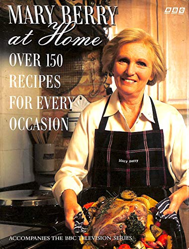 9780563387381: Mary Berry at Home