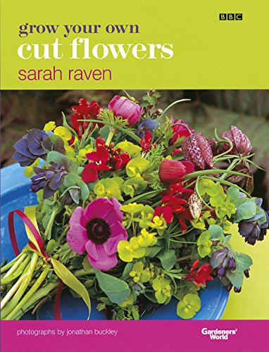 Imagen de archivo de Grow Your Own Cut Flowers a la venta por Goldstone Books