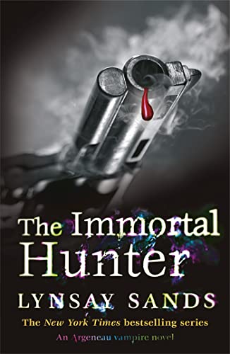 9780575110793: The Immortal Hunter: Book Eleven (ARGENEAU VAMPIRE)