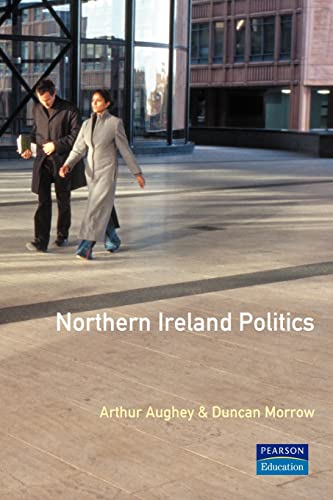 Beispielbild fr Northern Ireland Politics zum Verkauf von Anybook.com