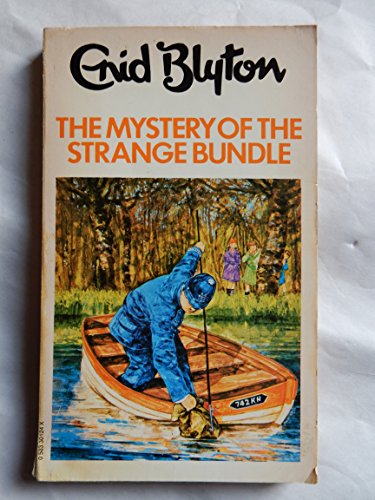 Stock image for The Mystery of the Strange Bundle (The 5 find-outers) for sale by AwesomeBooks