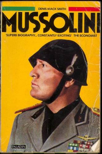 Imagen de archivo de Mussolini (Paladin Books) a la venta por WorldofBooks