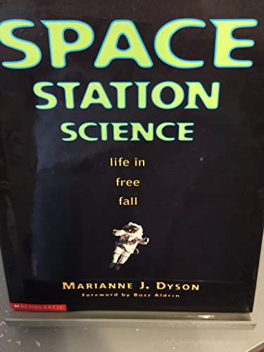 Beispielbild fr Space Station Science : Life in Free Fall zum Verkauf von Better World Books