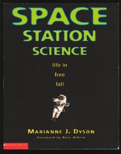 9780590058926: Space Station Science: Life in Free Fall