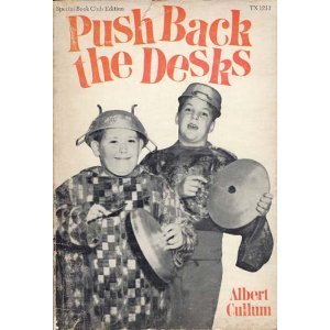 Beispielbild fr Push back the desks zum Verkauf von ThriftBooks-Atlanta