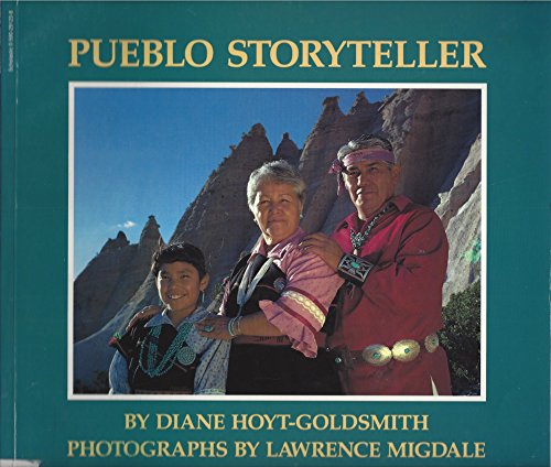 Beispielbild fr Pueblo Storyteller zum Verkauf von Half Price Books Inc.