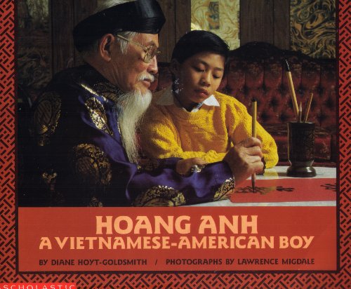 9780590291316: Hoang Anh: A Vietnamese-American Boy