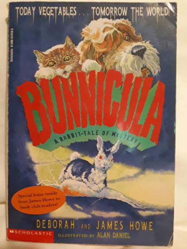 Beispielbild fr Bunnicula: A Rabbit-Tale of Mystery zum Verkauf von SecondSale