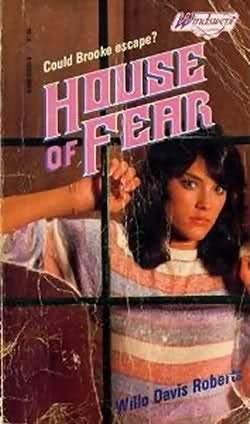 House of Fear (9780590325370) by Willo Davis Roberts