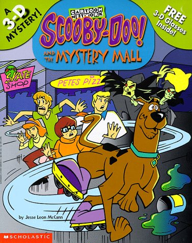 Scooby-Doo! and the Mystery Mall (9780590386562) by McCann, Jesse Leon; Scholastic Books