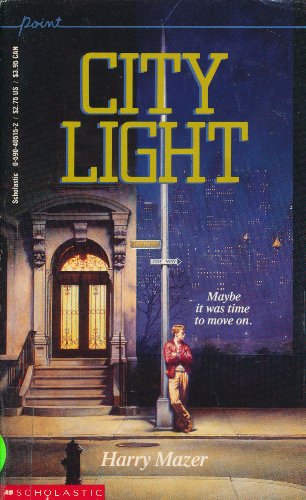 Beispielbild fr City Light zum Verkauf von Better World Books