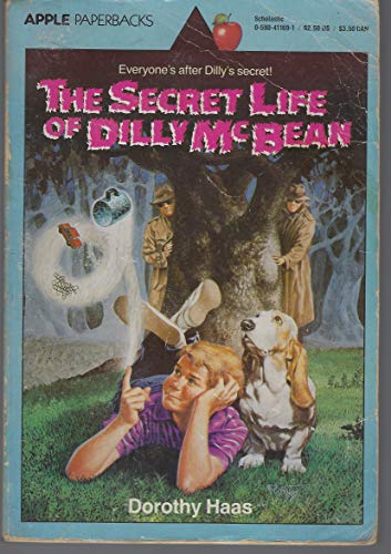 Beispielbild fr The Secret Life of Dilly McBean zum Verkauf von SecondSale