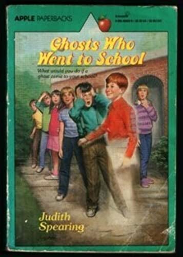 Imagen de archivo de Ghosts Who Went to School a la venta por Jenson Books Inc