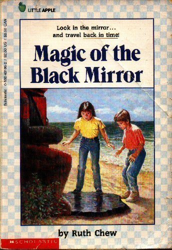 Beispielbild fr Magic of the Black Mirror (A Little Apple Paperback) zum Verkauf von Wonder Book