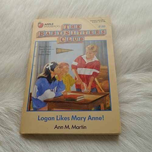 9780590433877: Logan Likes Mary Anne! (The Baby-Sitters Club #10)
