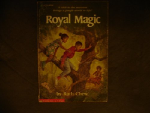 Beispielbild fr Royal Magic zum Verkauf von Wonder Book