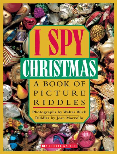 9780590458467: I Spy Christmas: A Book of Picture Riddles