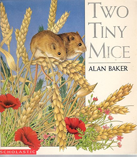 9780590464048: Two tiny mice
