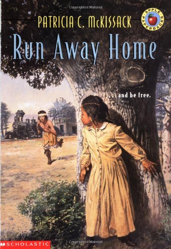 9780590467520: Run Away Home (Apple Paperbacks)