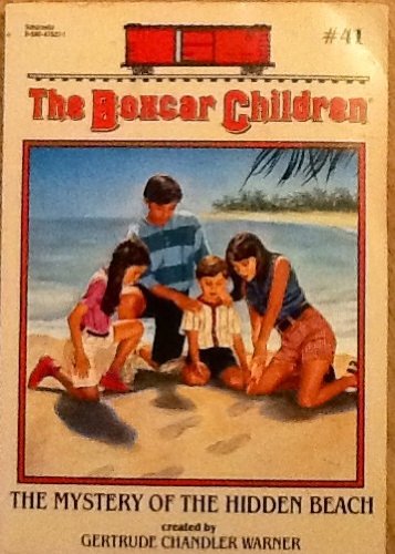 Imagen de archivo de The Mystery of the Hidden Beach: Boxcar Children #41 a la venta por Gulf Coast Books