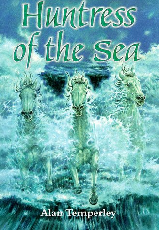 Beispielbild fr The Huntress of the Sea (Scholastic Press) zum Verkauf von AwesomeBooks