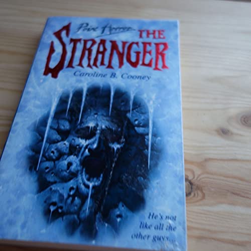 9780590555821: The Stranger (Point Horror S.)