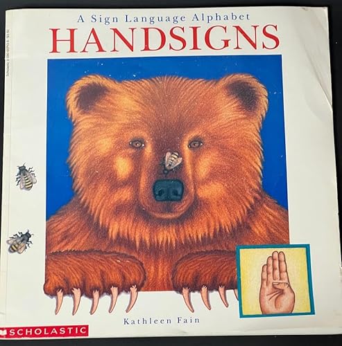 9780590607131: Handsigns: A Sign Language Alphabet