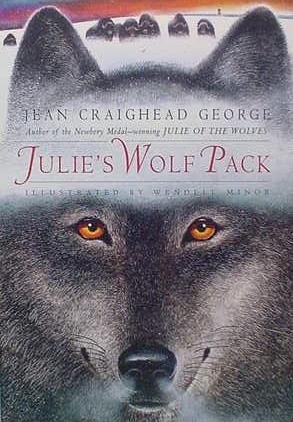 Imagen de archivo de Julie's Wolf Pack a la venta por Jenson Books Inc