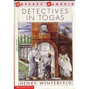 9780590674461: Title: Detectives in togas