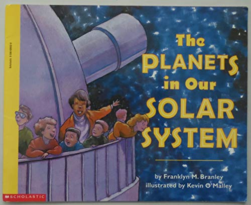 9780590689328: The planets in our solar system