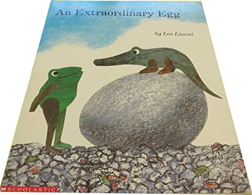 Imagen de archivo de Big Book - An Extraordinary Egg by Leo lionni a la venta por ThriftBooks-Atlanta