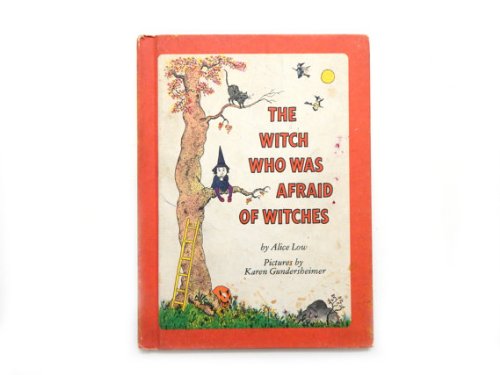 9780590757836: The witch who was afraid of witches