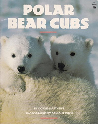 Imagen de archivo de Polar Bear Cubs a la venta por Goldstone Books