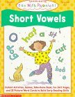 9780590764919: Short Vowels (Fun With Phonics)