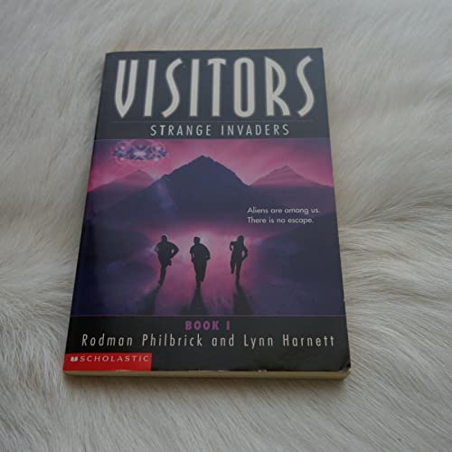 Beispielbild fr Strange Invaders (Visitors, Book I) zum Verkauf von BooksRun