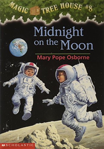 Beispielbild fr Magic tree House #8, midnight on The Moon zum Verkauf von Gulf Coast Books