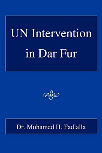 Imagen de archivo de UN Intervention in Dar Fur a la venta por PBShop.store US