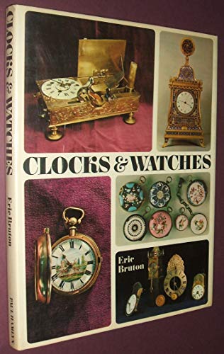 Imagen de archivo de Clocks and Watches a la venta por Better World Books