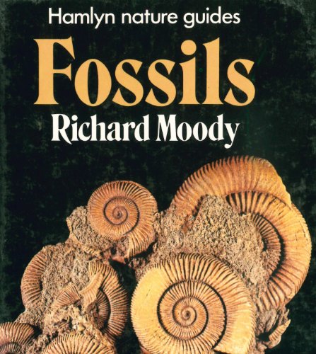 Stock image for Fossils (Hamlyn nature guides) for sale by WorldofBooks