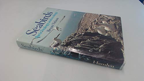 Beispielbild fr Seabirds: Their Biology and Ecology zum Verkauf von WorldofBooks