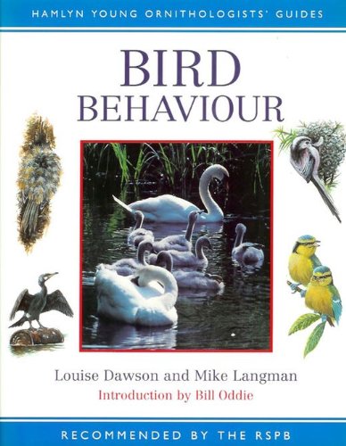 Imagen de archivo de Bird Behaviour (Recommended By The RSPB) (Hamlyn Young Ornithologists' Guides) a la venta por AwesomeBooks